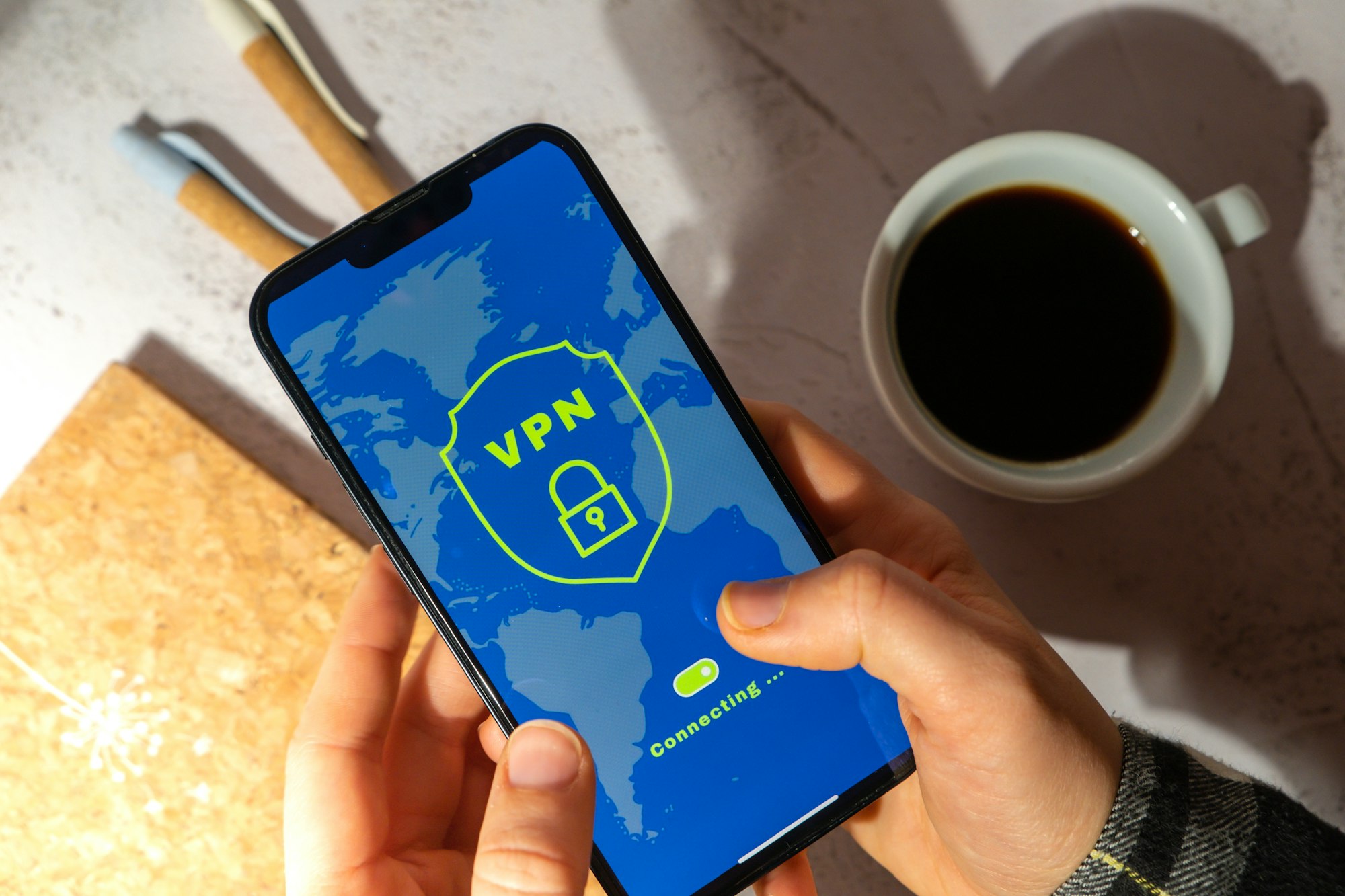 Berqnet SSL VPN Kurulumu - Berqnet Connect Uygulaması -Berqnet Connect ile Güvenli Uzak Bağlantı (VPN) -Telefon vpn görseli